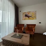 Golden Mountain Apartments
