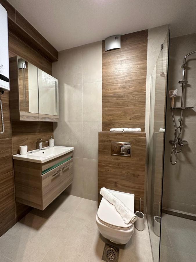Golden Mountain Apartment