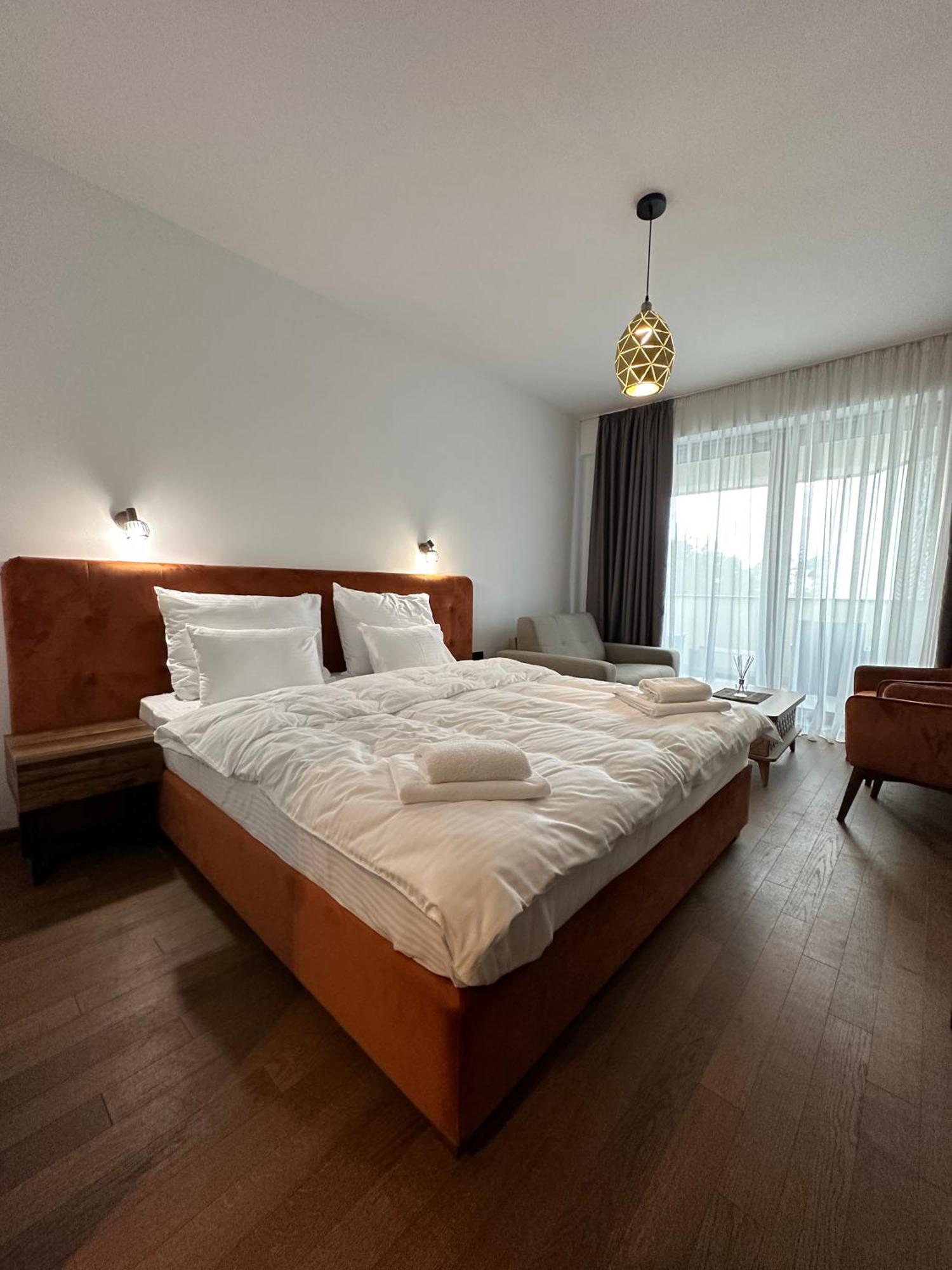 Apartment Golden Mountain *